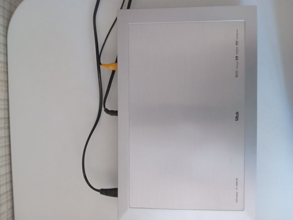 DVD плеер Vitek VT-4018