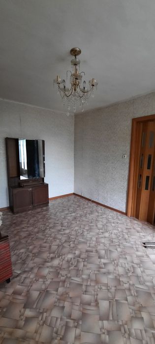 Продам 1/4 часть недалеко от центра (ДЭУ)