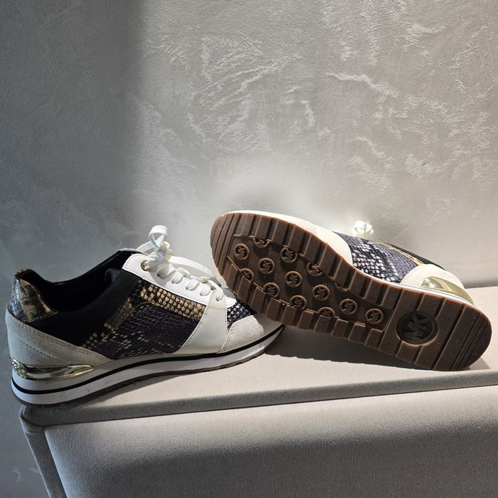 Сникърси Michael Kors