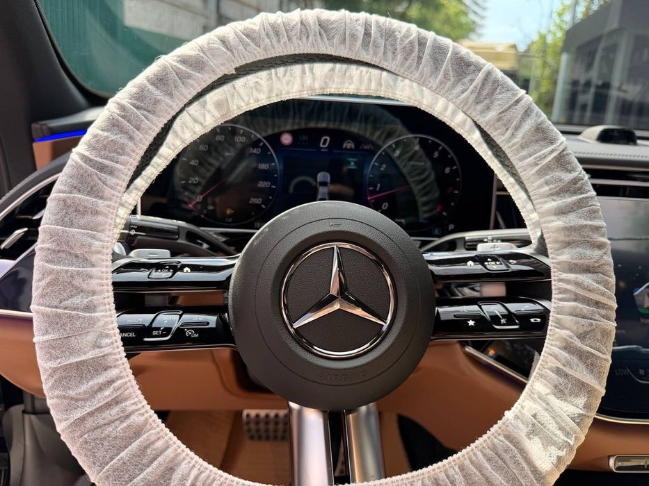Yangi Mercedes Benz E300 AMG Line