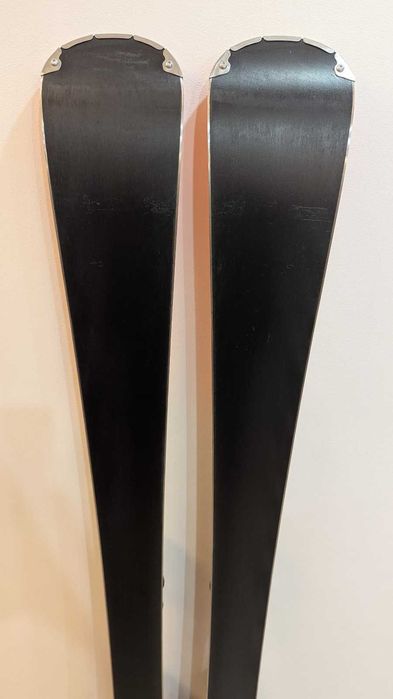 Schiuri dama Rossignol React RTX 149cm skiuri usoare schi pentru femei