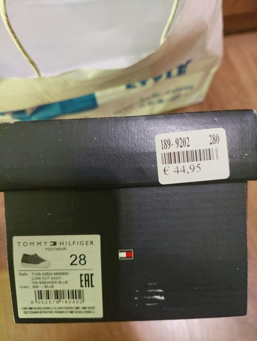 Детски кец  Tommy Halfiger