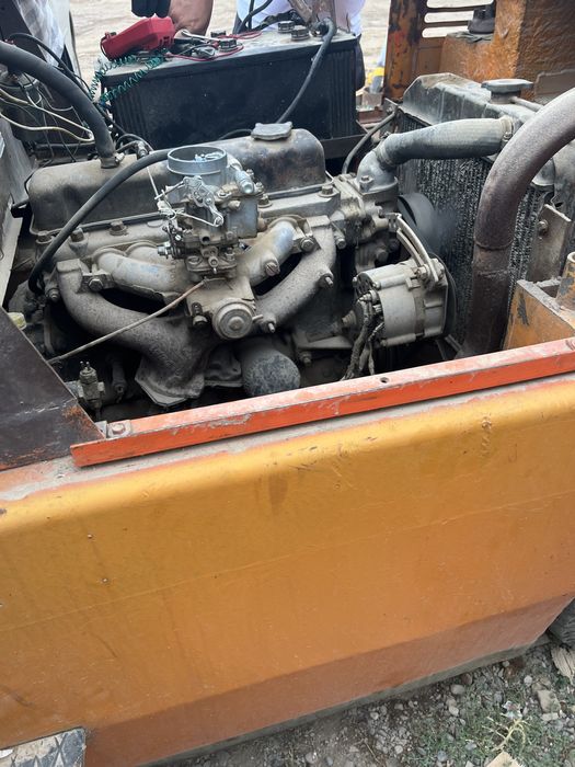 Кара 3т, Погрузчик вилочный