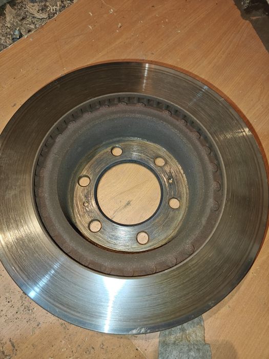 Тормозные диски Toyota LC 300