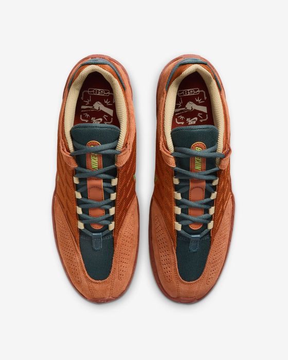 Кроссовки Nike новые