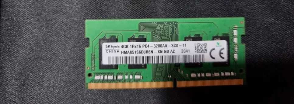 SK hynix 4GB 3200MHZ DDR4 и Hynix 2GB DDR3 1600MHz