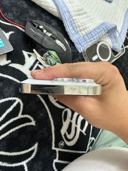 Iphone 14pro white