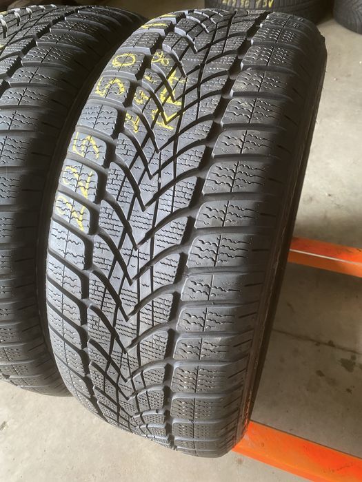 Anvelope iarna 225/50/17 Dunlop Winter Sport 4D Run Flat 225 50 17 R17
