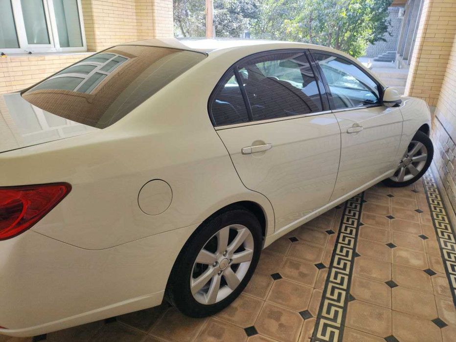 Chevrolet Epica 2011