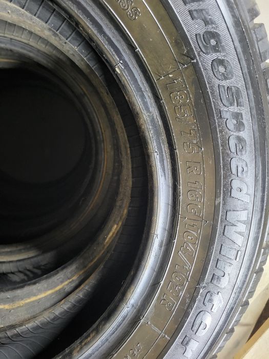 Резина  зима шипованая