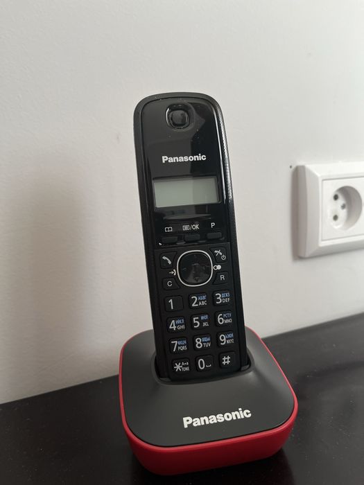Продается домашний телефон panasonic