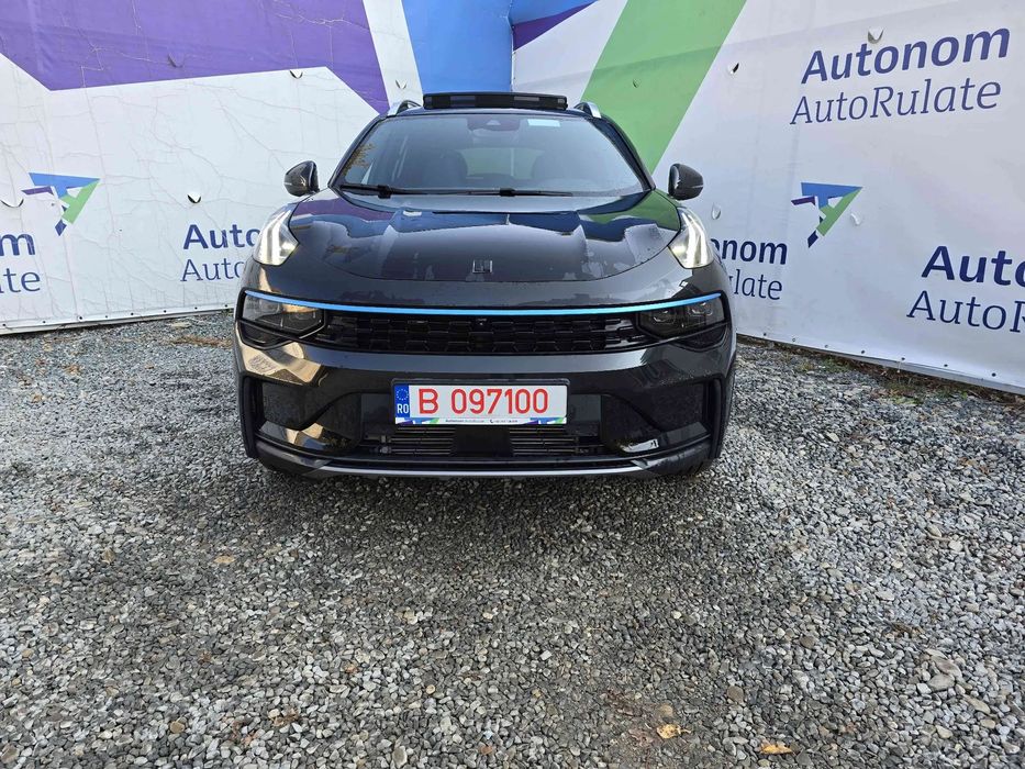 Lynk&Co 01