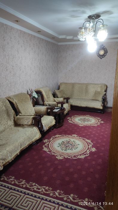 Продаётся СВОЯ 4-комнатная квартира 77-серия 3/4 на метро Чиланзар