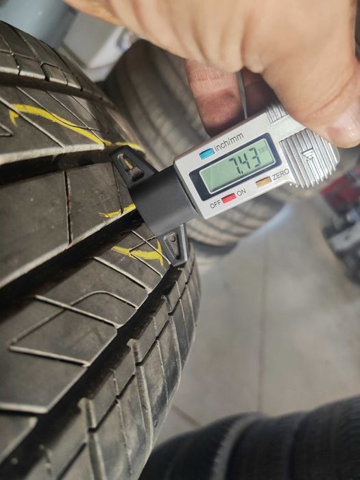 4бр.летни гуми 215/60/17 Kumho