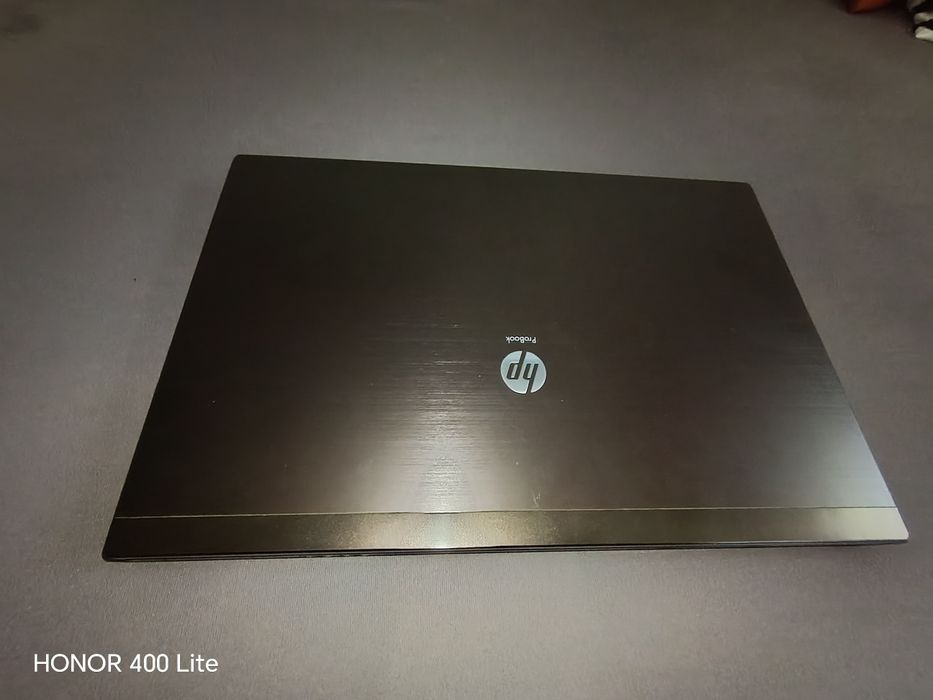 Vand sau schimb laptop HP nou