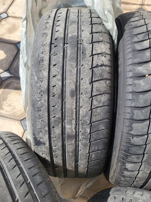 Автошины 4 шт  продам