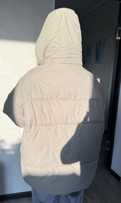 Женская куртка размер L