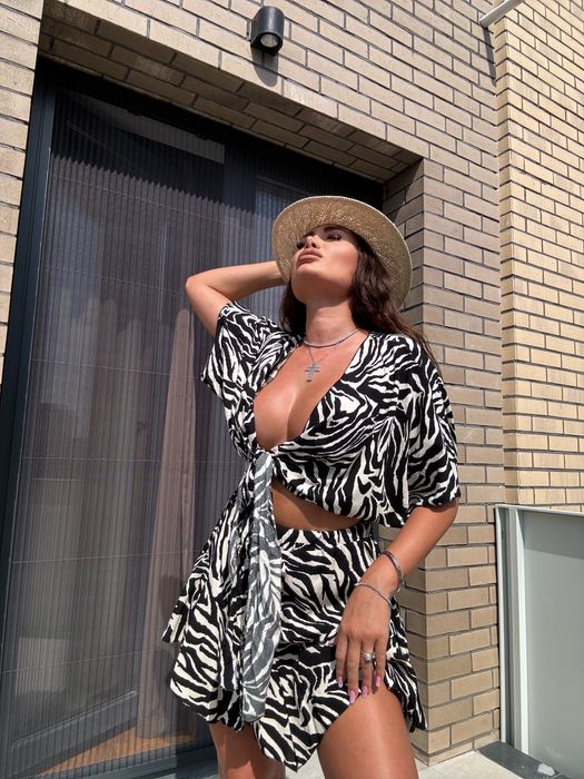 Costum zebra 2 piese