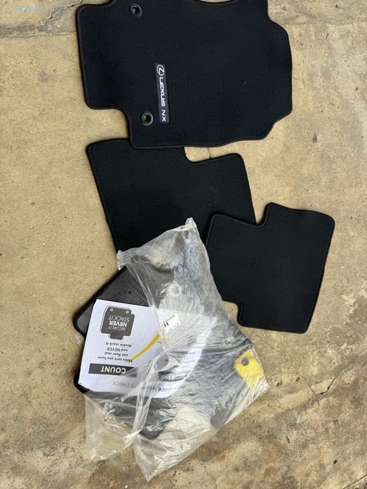 Стелки за Lexus NX нови 2025! Бонус нова чанта за документи(ориг.)