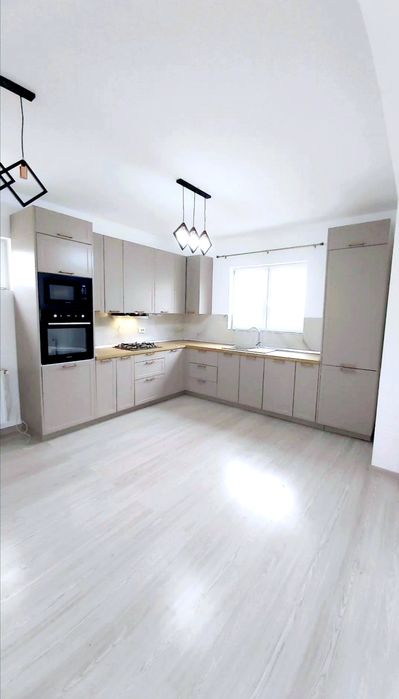 Casă nouă de vânzare – construcție  2022 complet mobilată și utilată