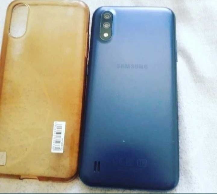 Продам телефон на андроиде galaxy A01