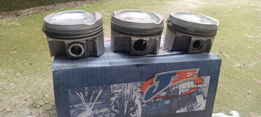 Ковани бутала JE pistons