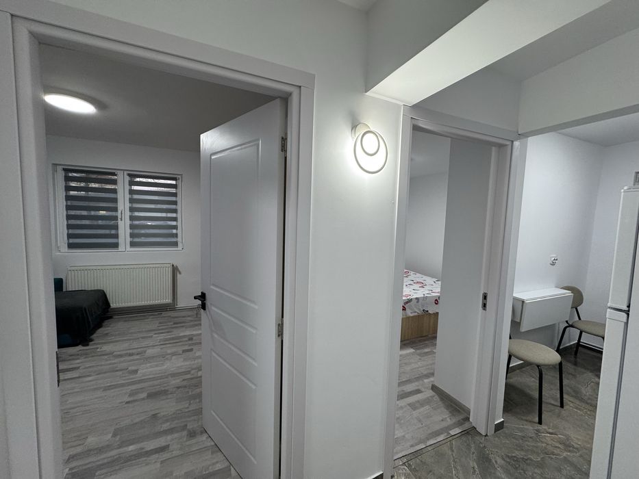 Inchiriez apartament central 2 camere