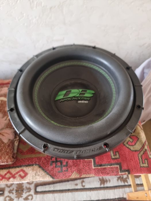 Сабвуфер Apocalypse DB-SA302