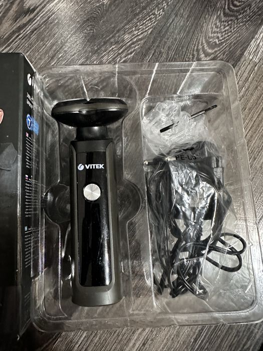Продам электробритва Vitek срочно