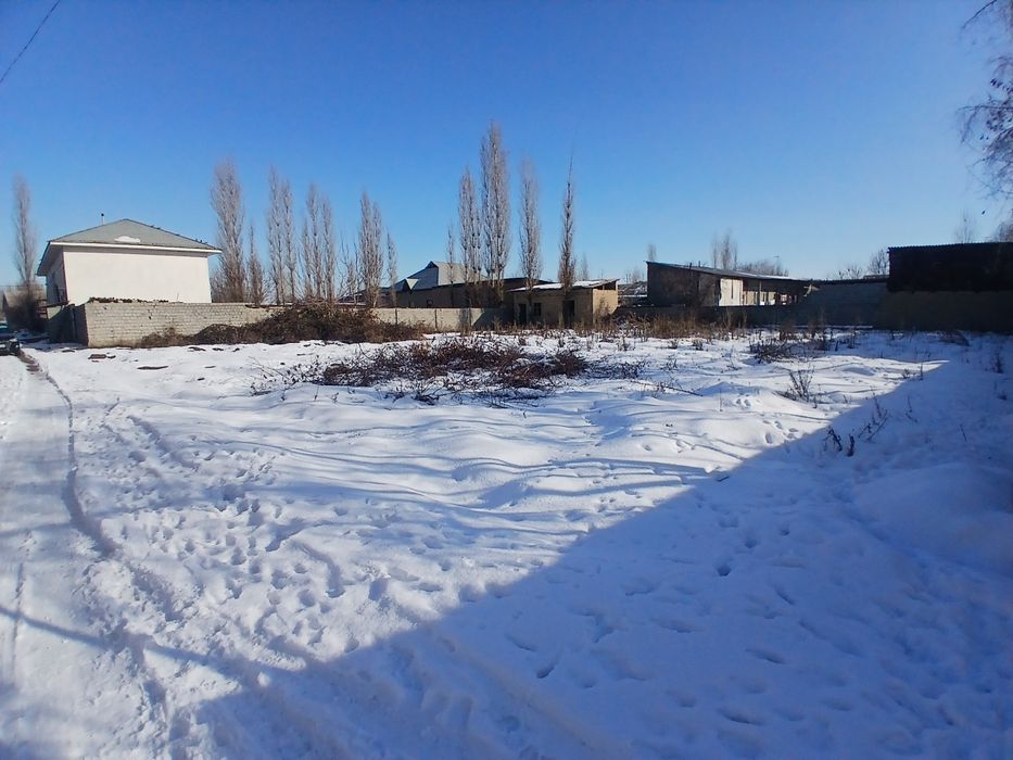 Учаска  сотилади