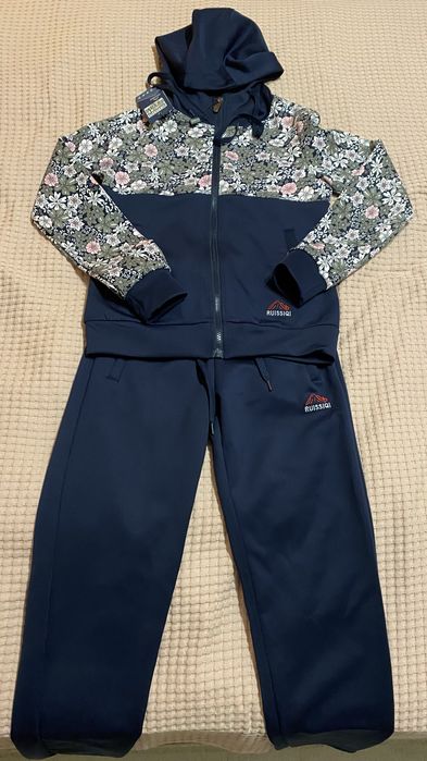 Спортивный костюм доя девочек