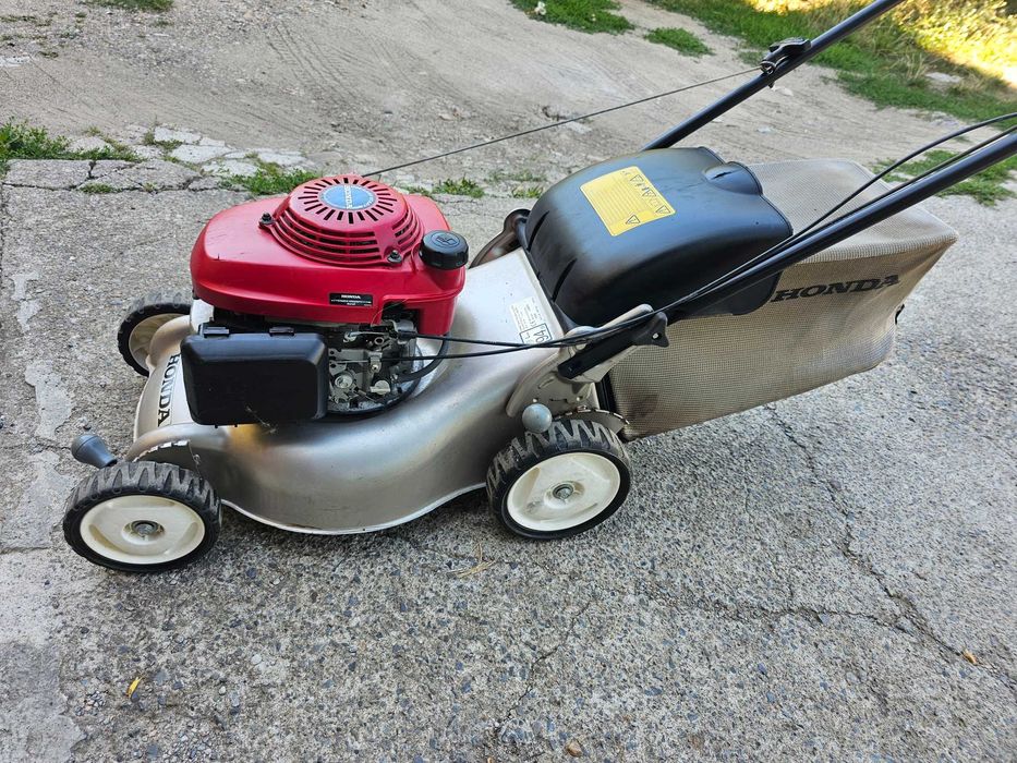 Моторна Косачка HONDA, Като Нова