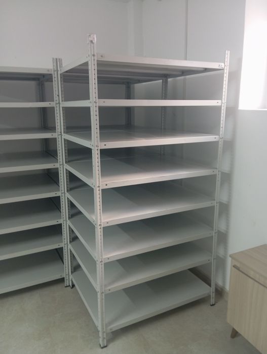 Продаются стеллажи