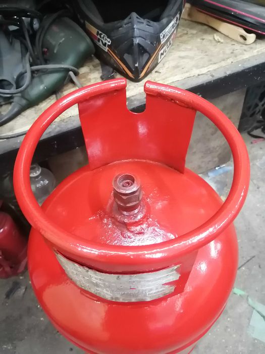 продаю газовые баллоны Б/У