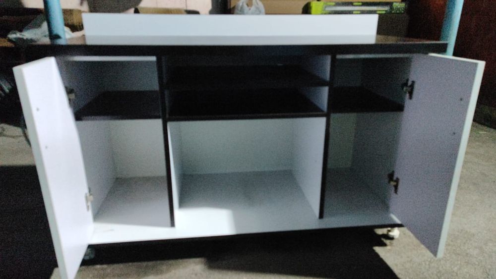 Тумбочка под телевизор