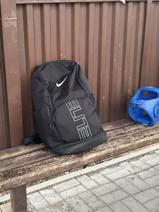 Продаю Nike Elite v3/black