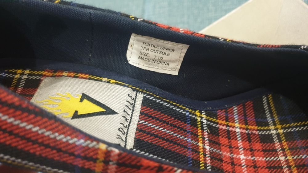 Туфли на танкетке