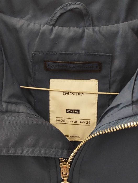 Тънко яке Bershka-xs