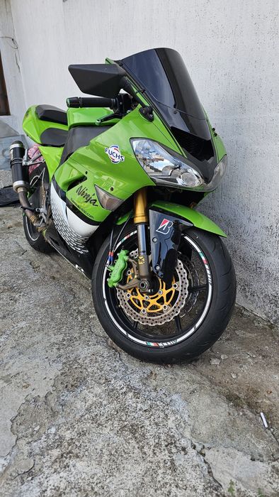 kawasaki zx1000 ' Auto, moto si ambarcatiuni ' OLX.ro