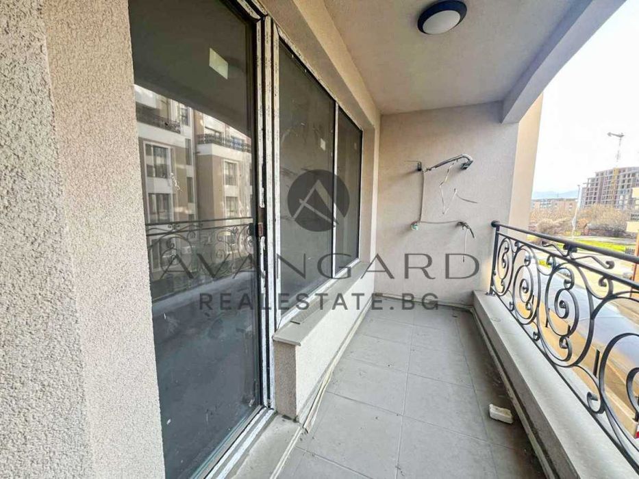 оф.24709 Двустаен нова сграда/ Смирненски