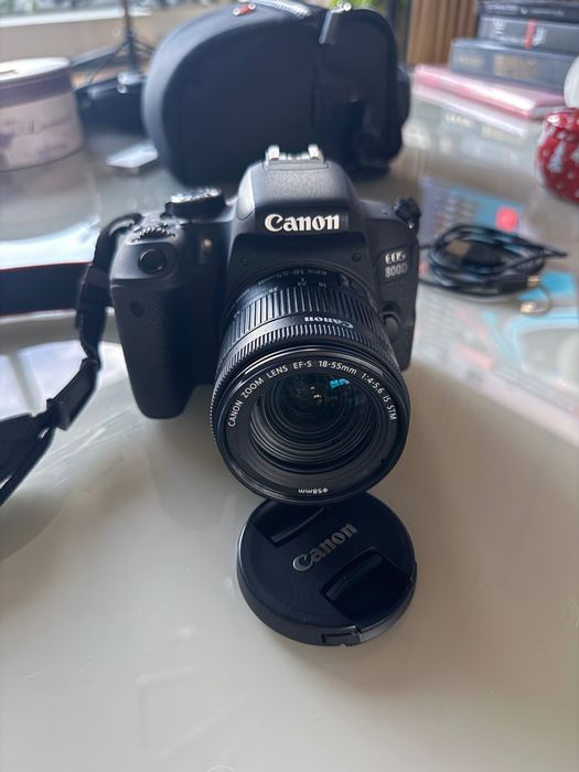 Фотоапарат Canon EOS 800 D