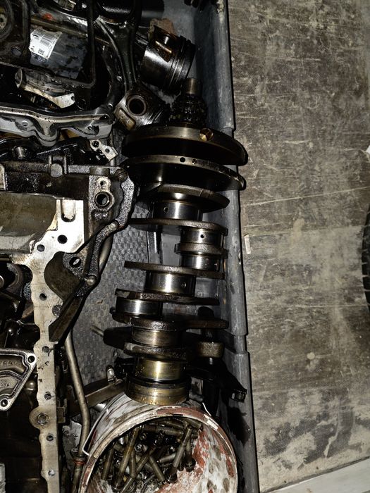 Двигател 642 на части