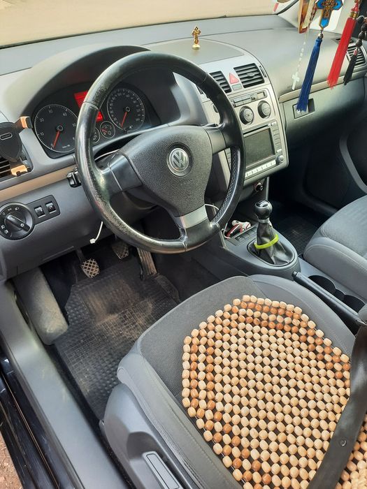 VOLKSWAGEN Touran 2007 — imagine 3