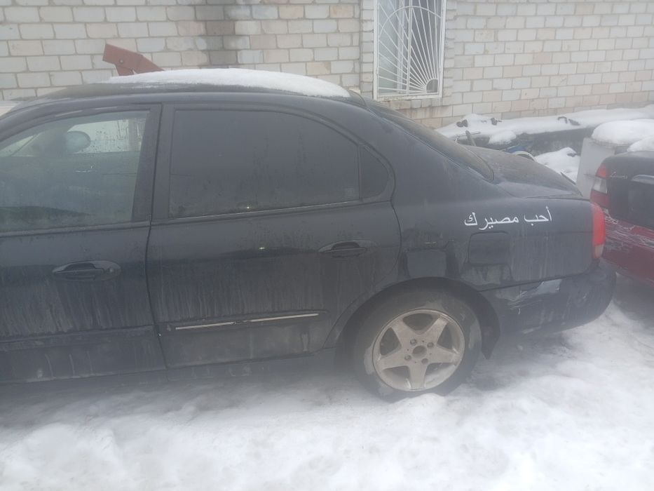 Продам кузовные запчасти