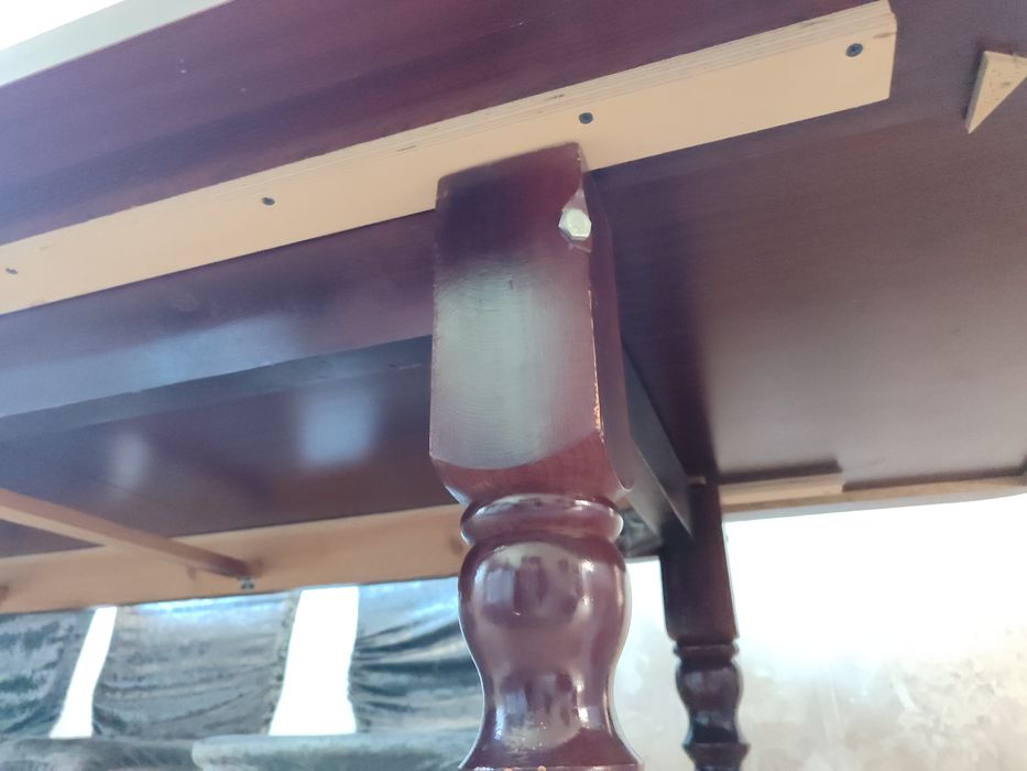 Продам стол для 12 человек