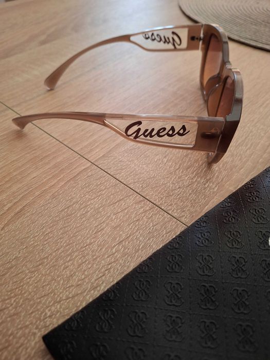 Слънчеви очила GUESS .Нови