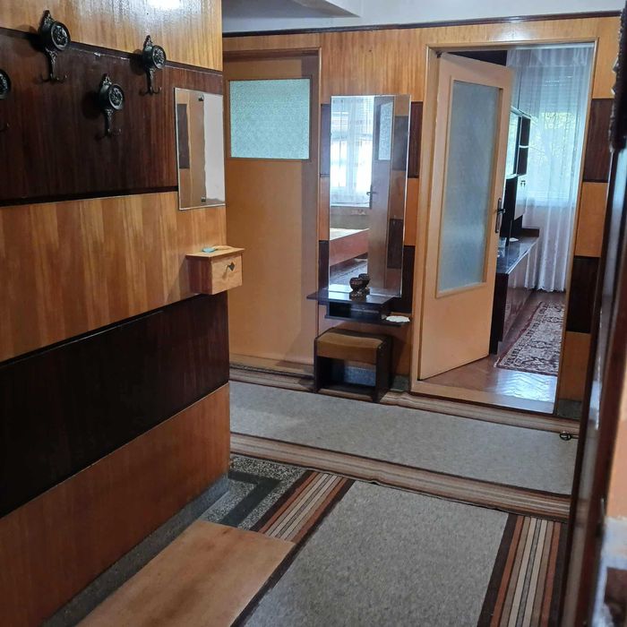 Продава се Етаж от къща в Плевен, Идеален център - 105 кв.м за 1554 €/кв.м - Снимка #6