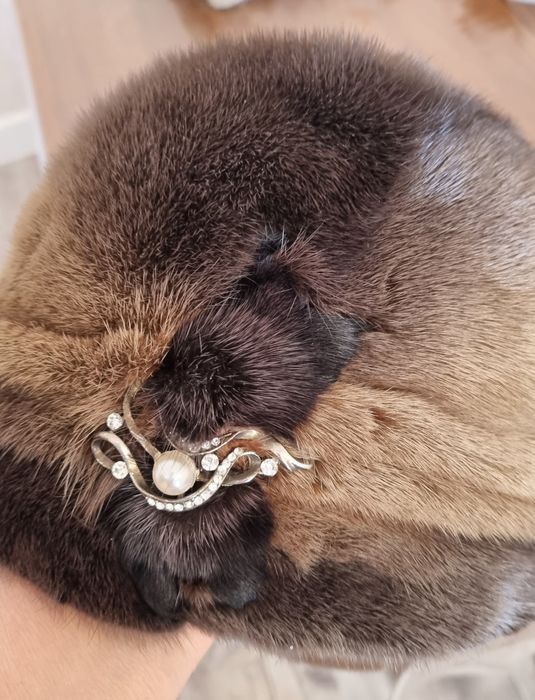 Шапка норковая  продам