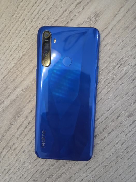 Realme 5 в отличном состоянии