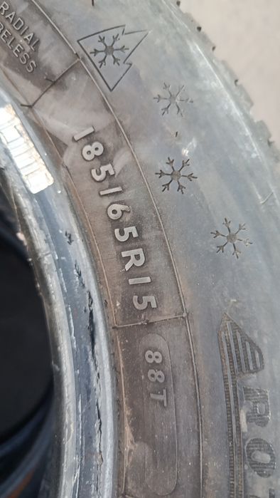 Dunlop 185/65/15 липучка